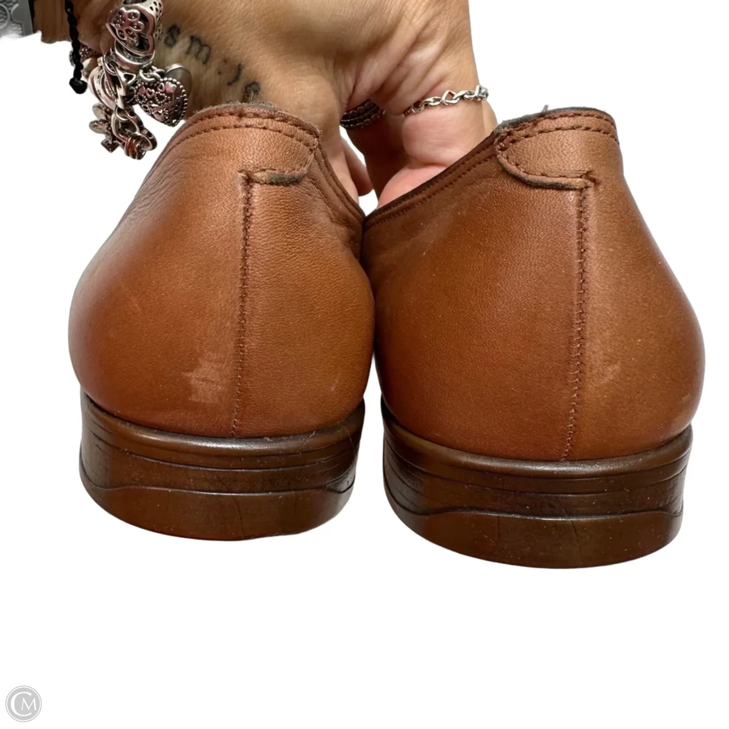 Shoes Flats By Azaleia In Brown, Size: 8