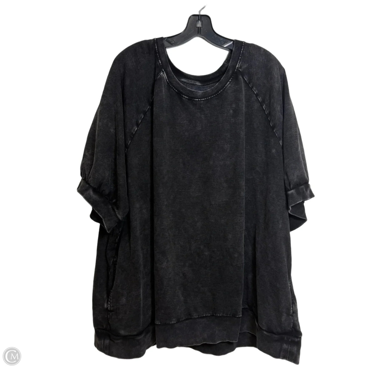 Top Short Sleeve By Logo In Black, Size: 4x