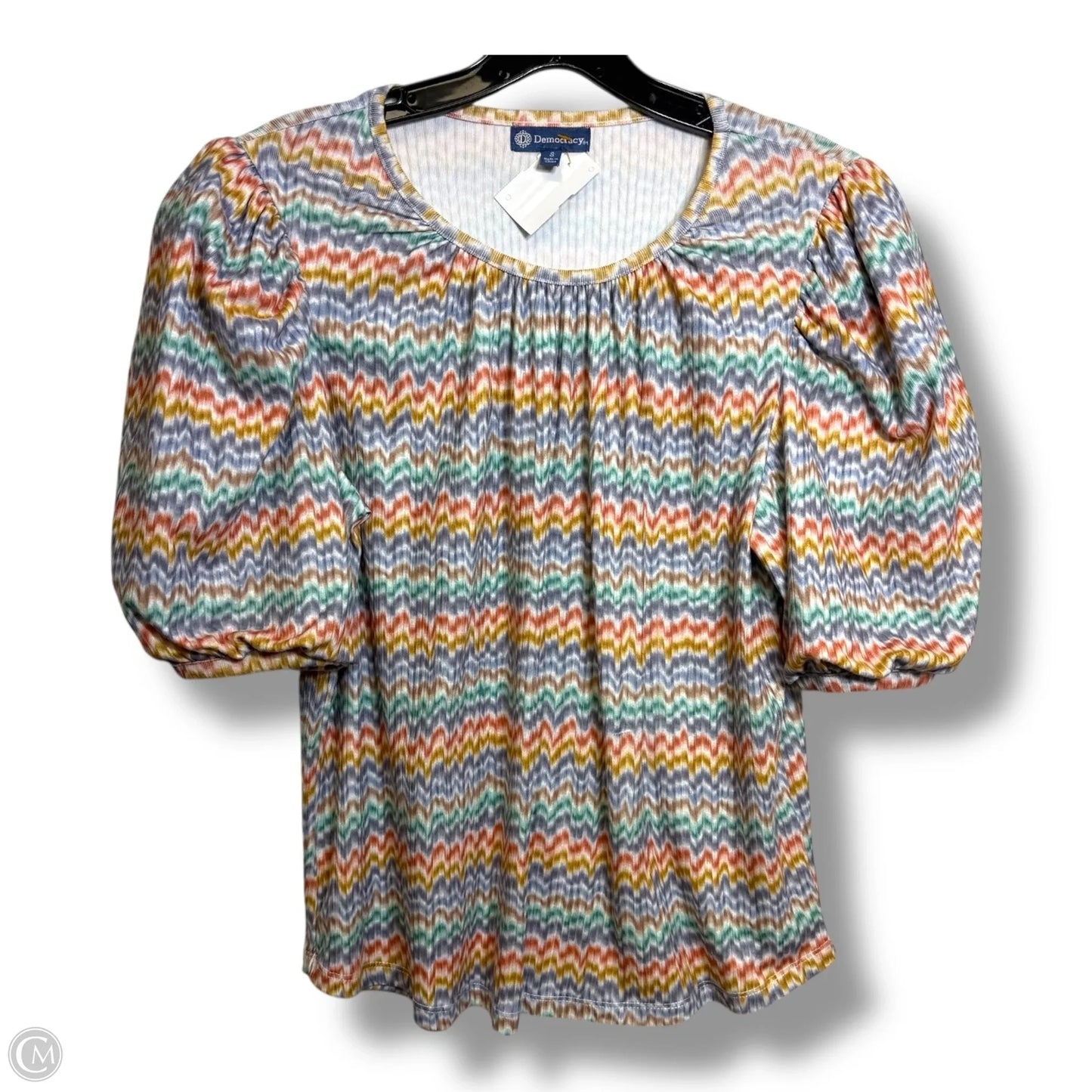 Top Short Sleeve By Democracy In Multi-colored, Size: S