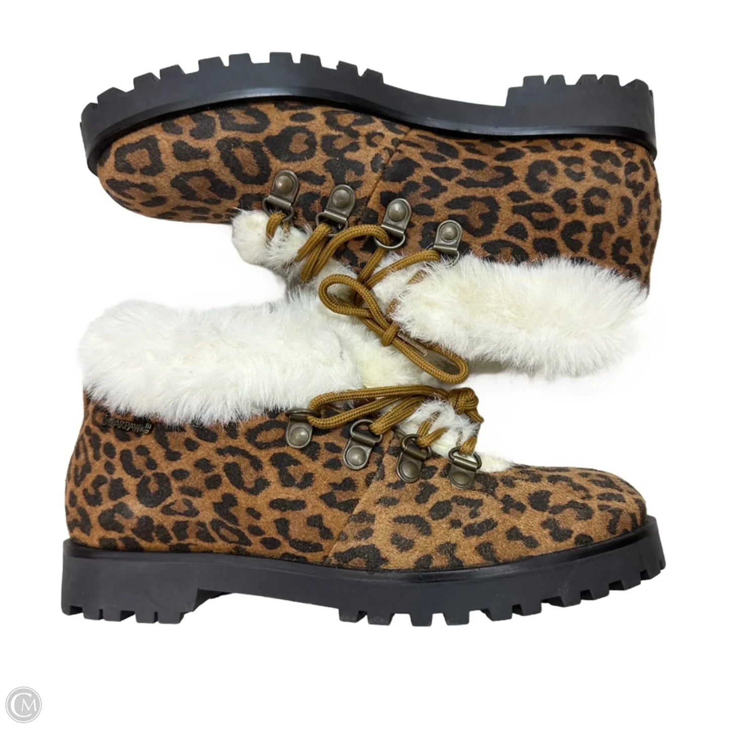Boots Ankle Flats By Bearpaw In Animal Print, Size: 7