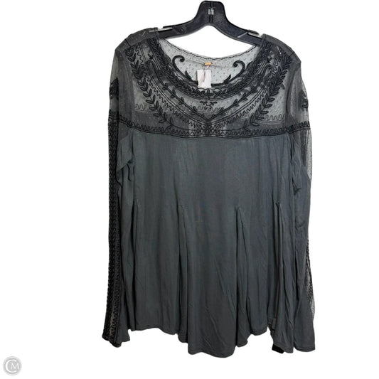 Top Long Sleeve By Free People In Grey, Size: L