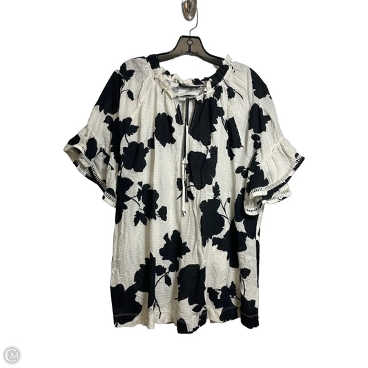 Top Short Sleeve Basic By Lane Bryant In Black & White, Size: Xl