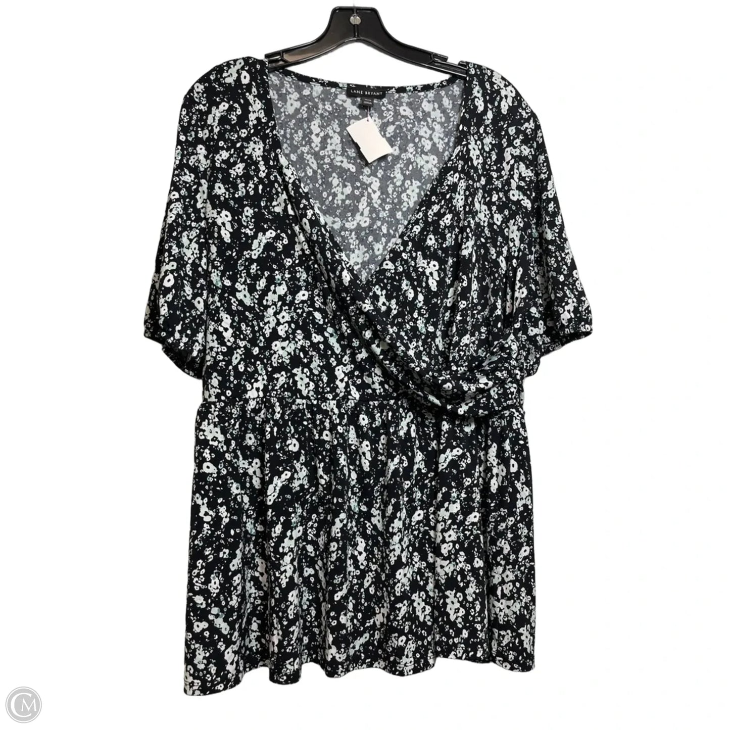 Top Short Sleeve By Lane Bryant In Black & Green, Size: 18