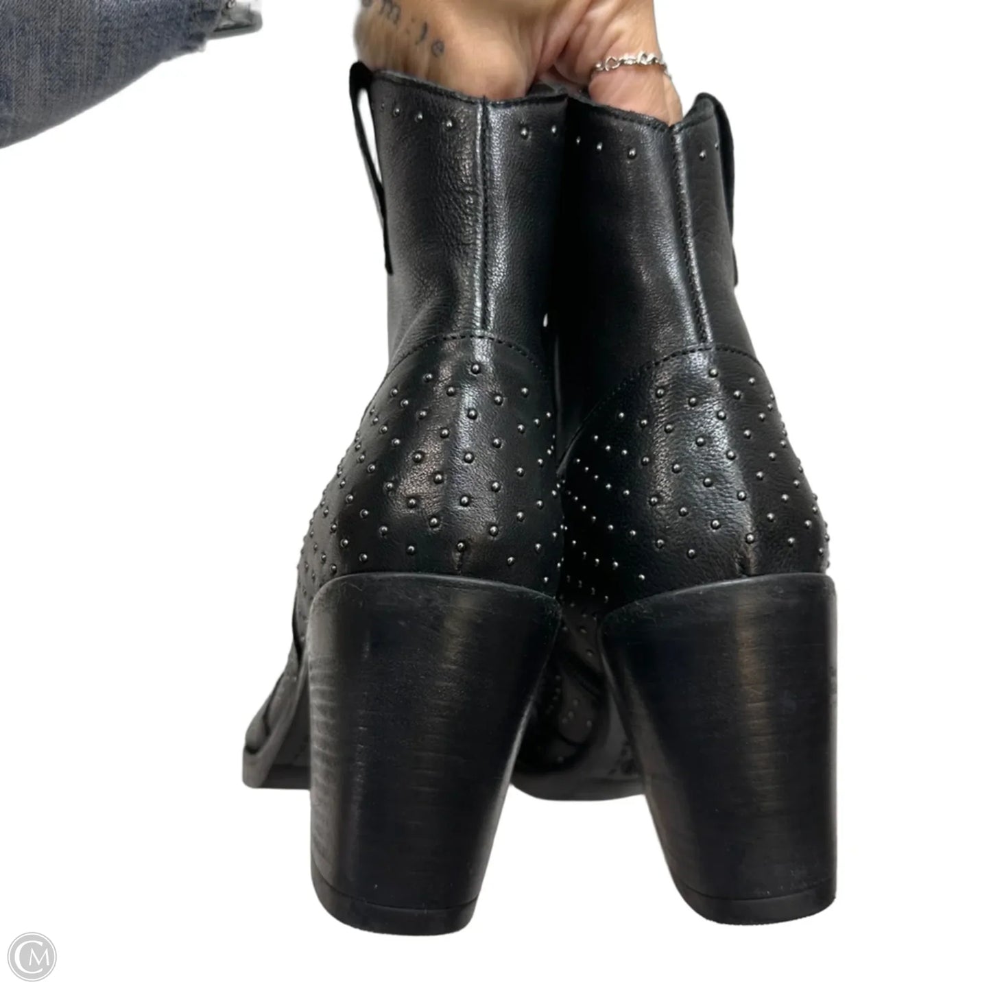 Boots Ankle Heels By Clothes Mentor In Black, Size: 7.5