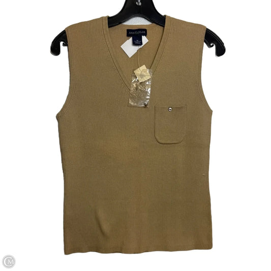 Top Sleeveless By Ann Taylor In Beige, Size: M