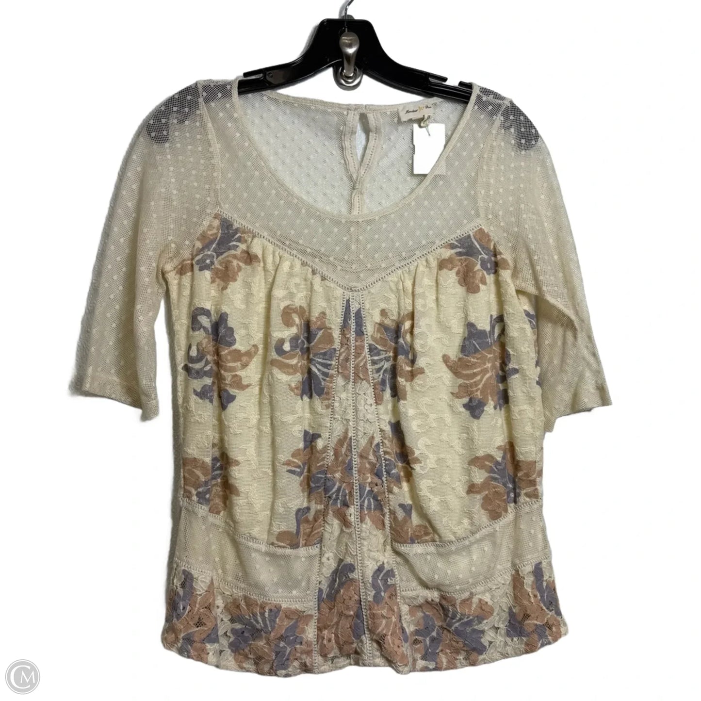 Top 3/4 Sleeve By Clothes Mentor In Beige, Size: S