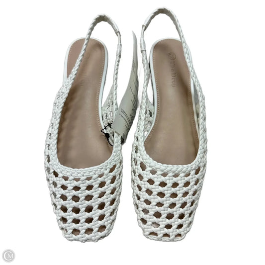 Sandals Flats By The Drop In White, Size: 9