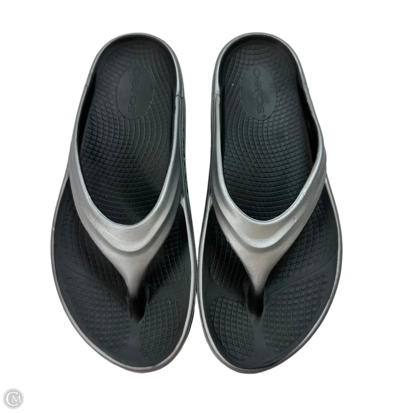 Sandals Flats By Oofos In Silver, Size: 9