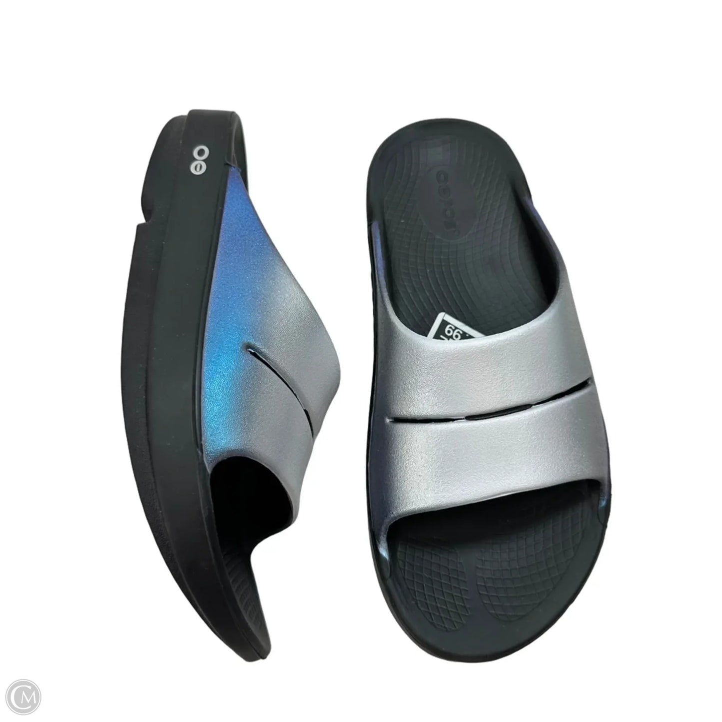 Sandals Flats By Oofos In White, Size: 9