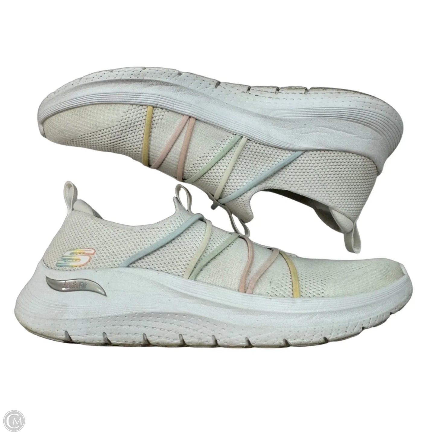 Shoes Sneakers By Skechers In White, Size: 9