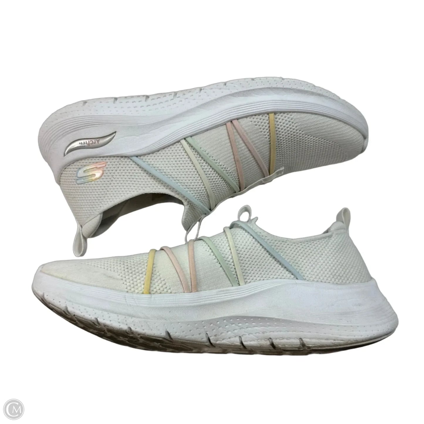 Shoes Sneakers By Skechers In White, Size: 9