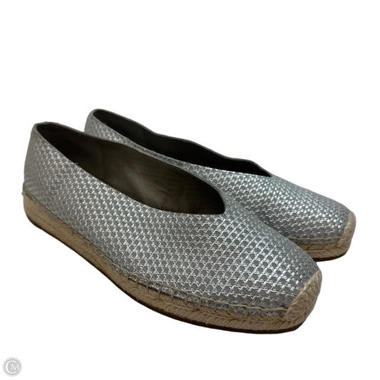 Shoes Flats By Eileen Fisher In Silver, Size: 9