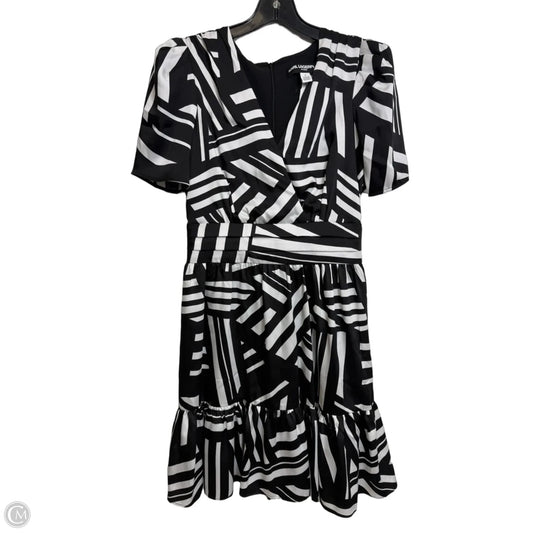 Dress Designer By Karl Lagerfeld In Black & White, Size: 2