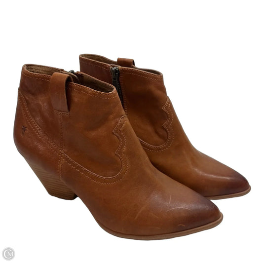 Boots Designer By Frye In Brown, Size: 9.5