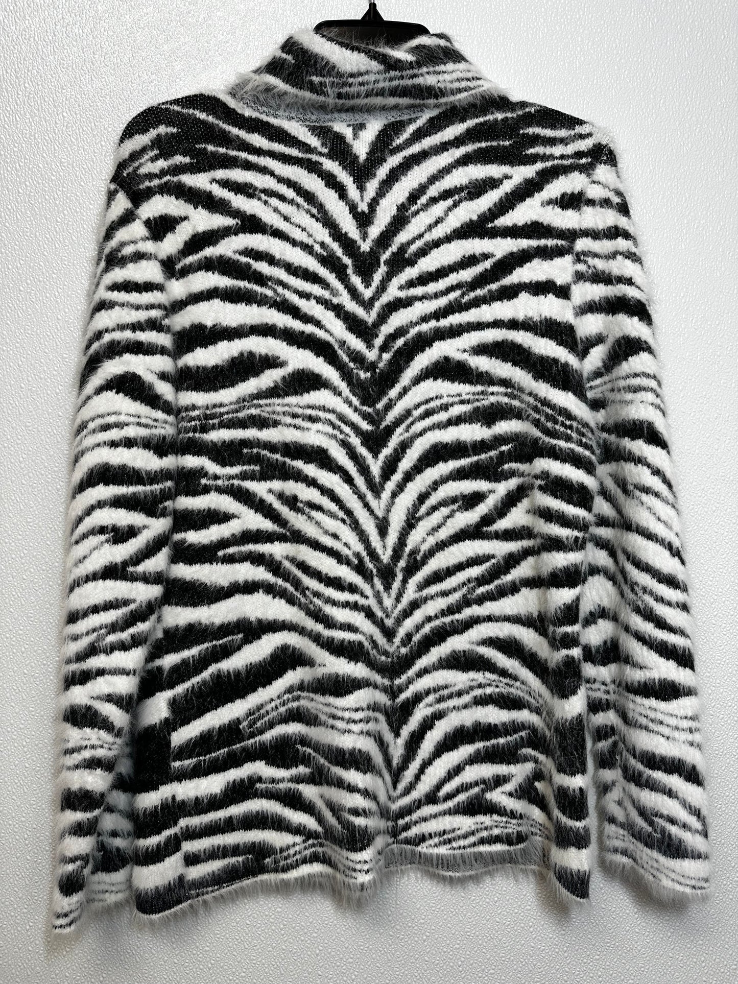 Sweater By Inc O In Zebra Print, Size: Xl