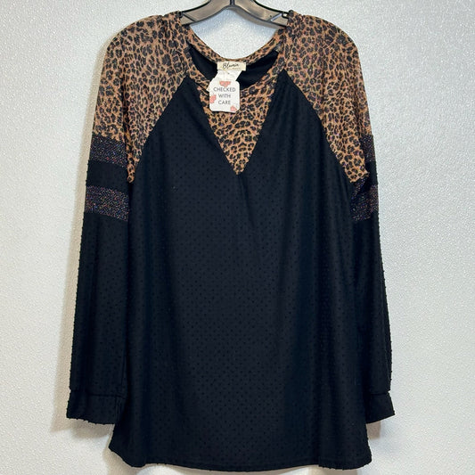 Top Long Sleeve By Cme  Size: 2x