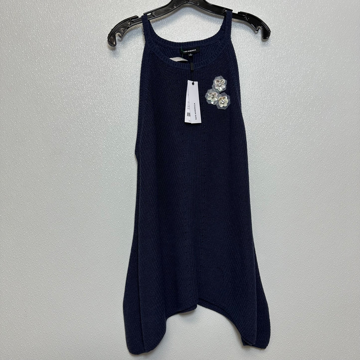 Top Sleeveless By 525 America  Size: 1x