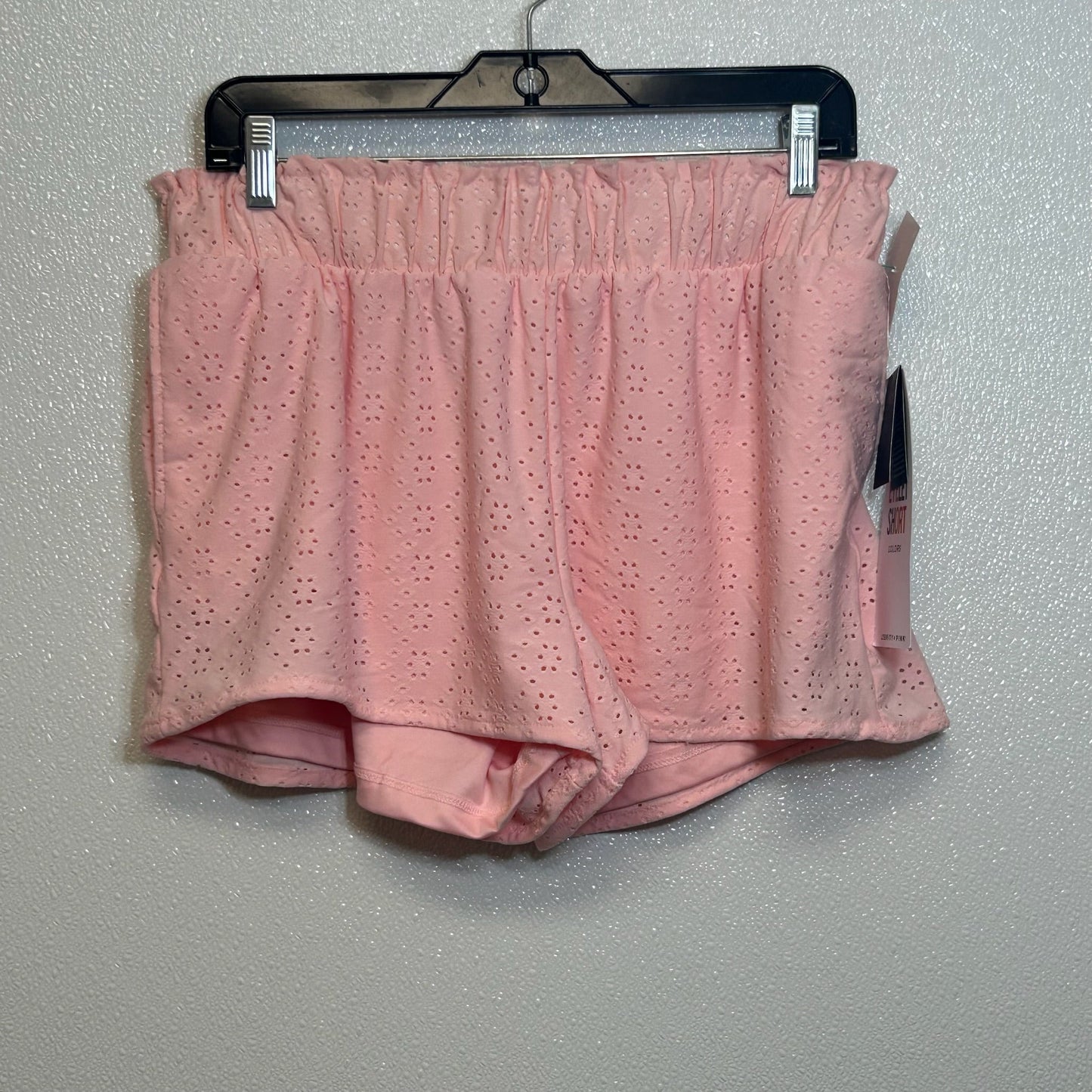 Pink Shorts Celebrity Pink, Size Xl
