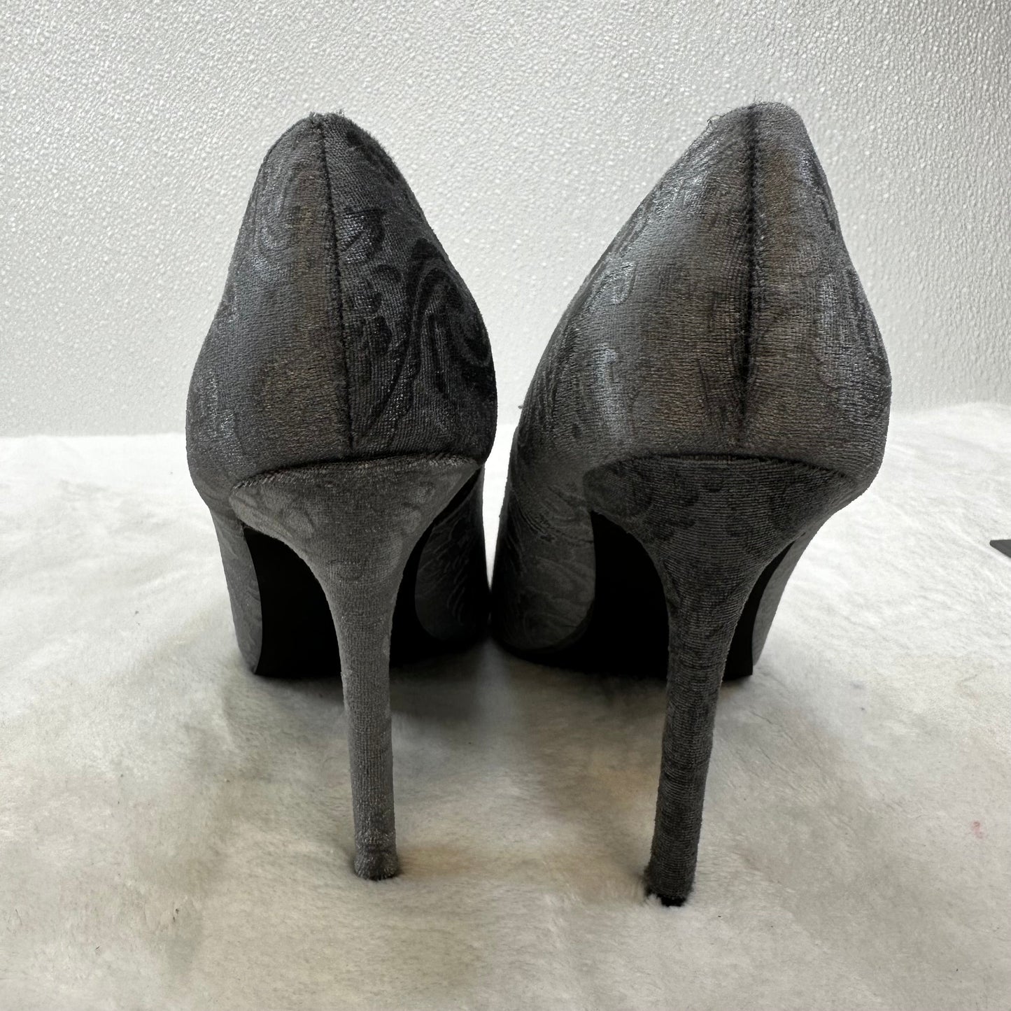 Shoes Heels Stiletto By Cmf In Grey, Size: 8.5