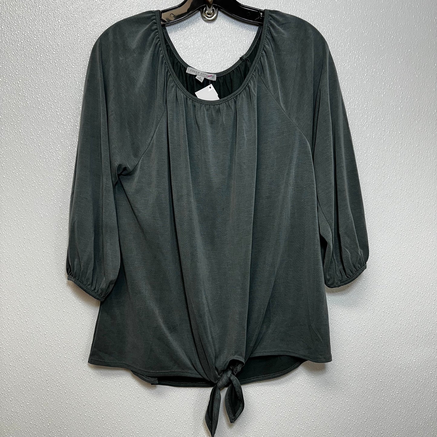 Top 3/4 Sleeve Green Envelope, Size M