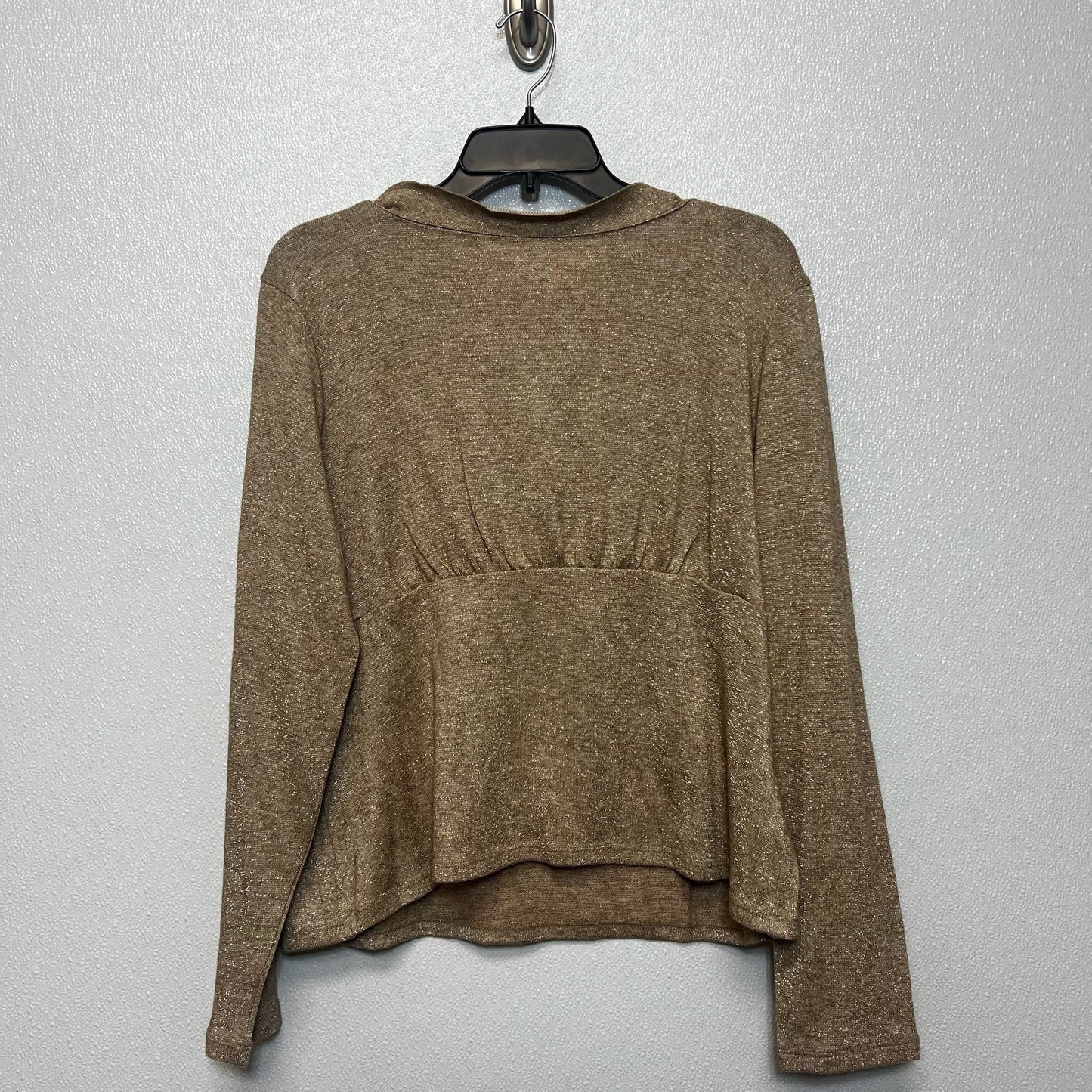 Top Long Sleeve By Banana Republic O In Tan, Size: Xl