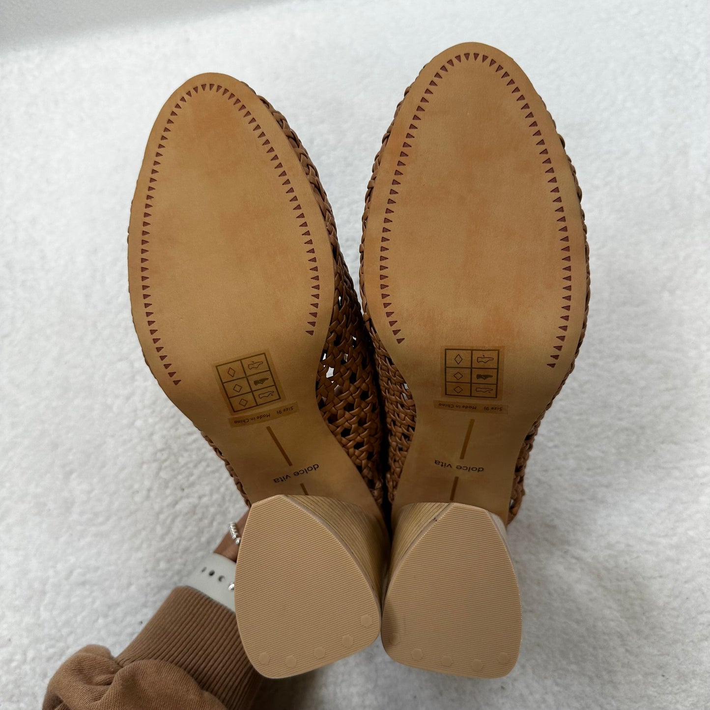 Tan Shoes Heels Block Dolce Vita, Size 9.5