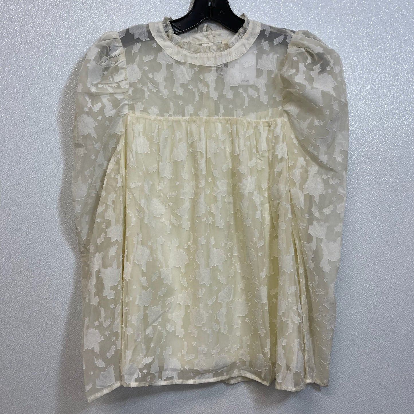 Top Long Sleeve By Entro In Ivory, Size: S