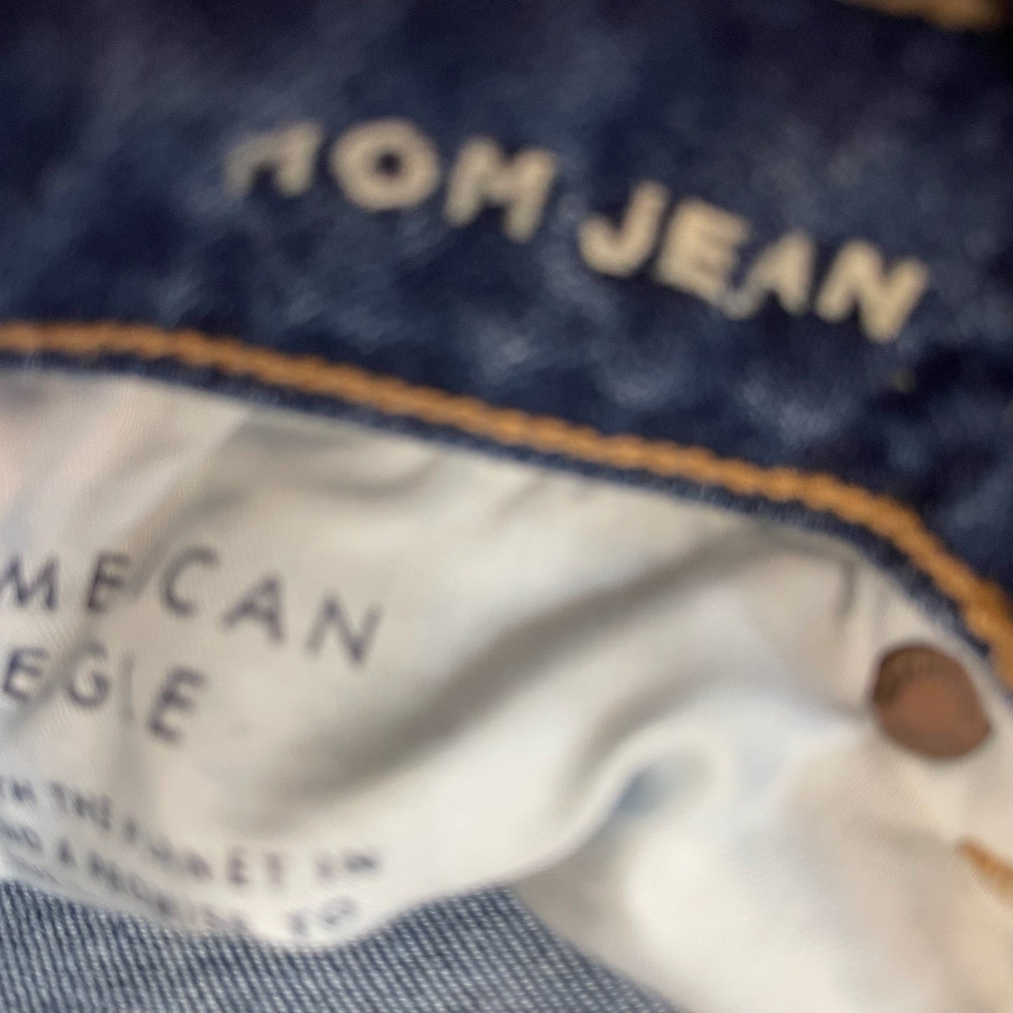 Mom Jeans Relaxed/boyfriend By American Eagle In Denim, Size: 8