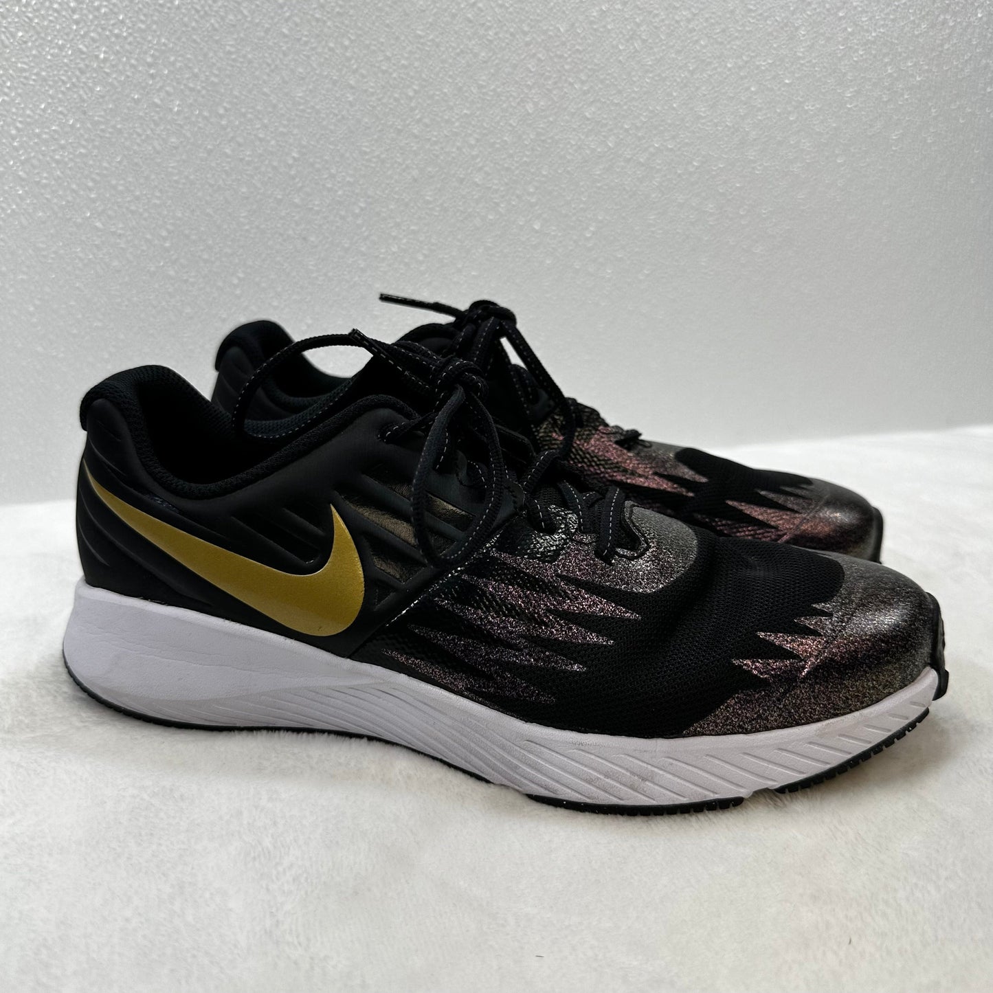 Shoes Sneakers By Nike In Black, Size: 7