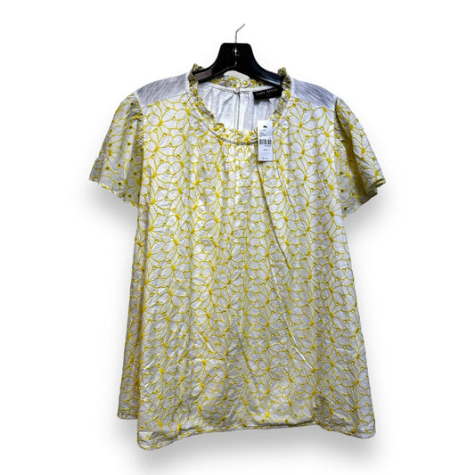 Top Short Sleeve By Lane Bryant O In Yellow, Size: 1x