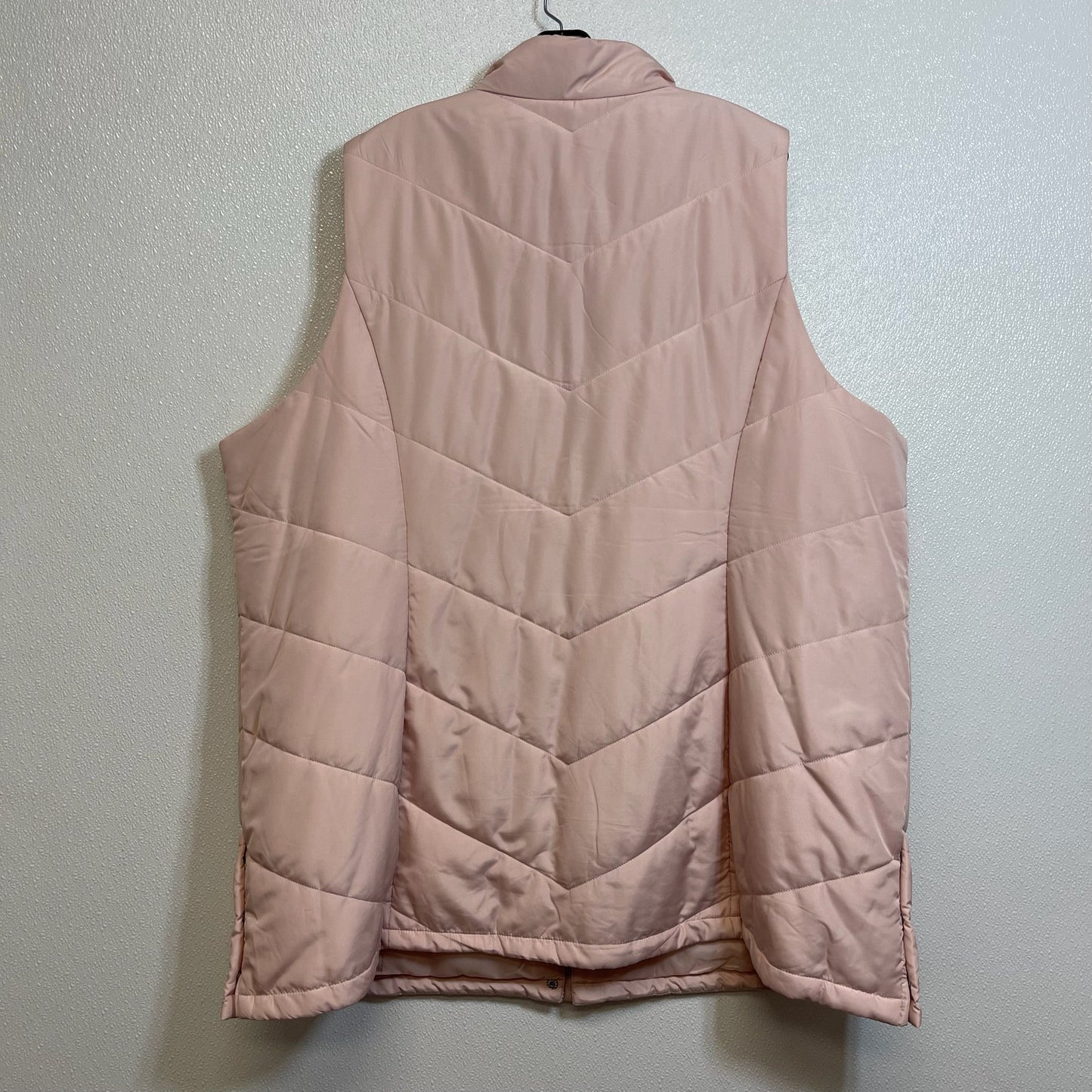 Vest Puffer & Quilted By Cj Banks In Pink, Size: 3x