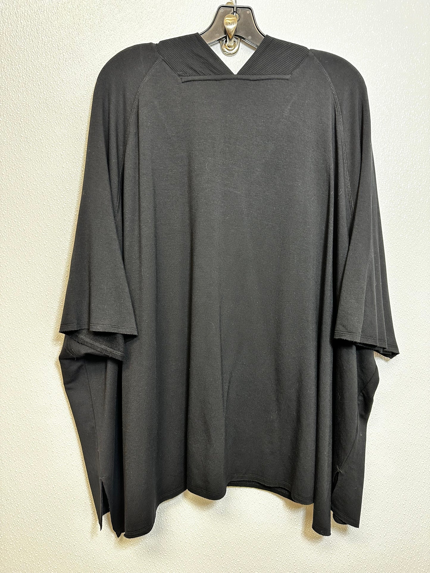 Top Short Sleeve By Soma In Black, Size: S/M