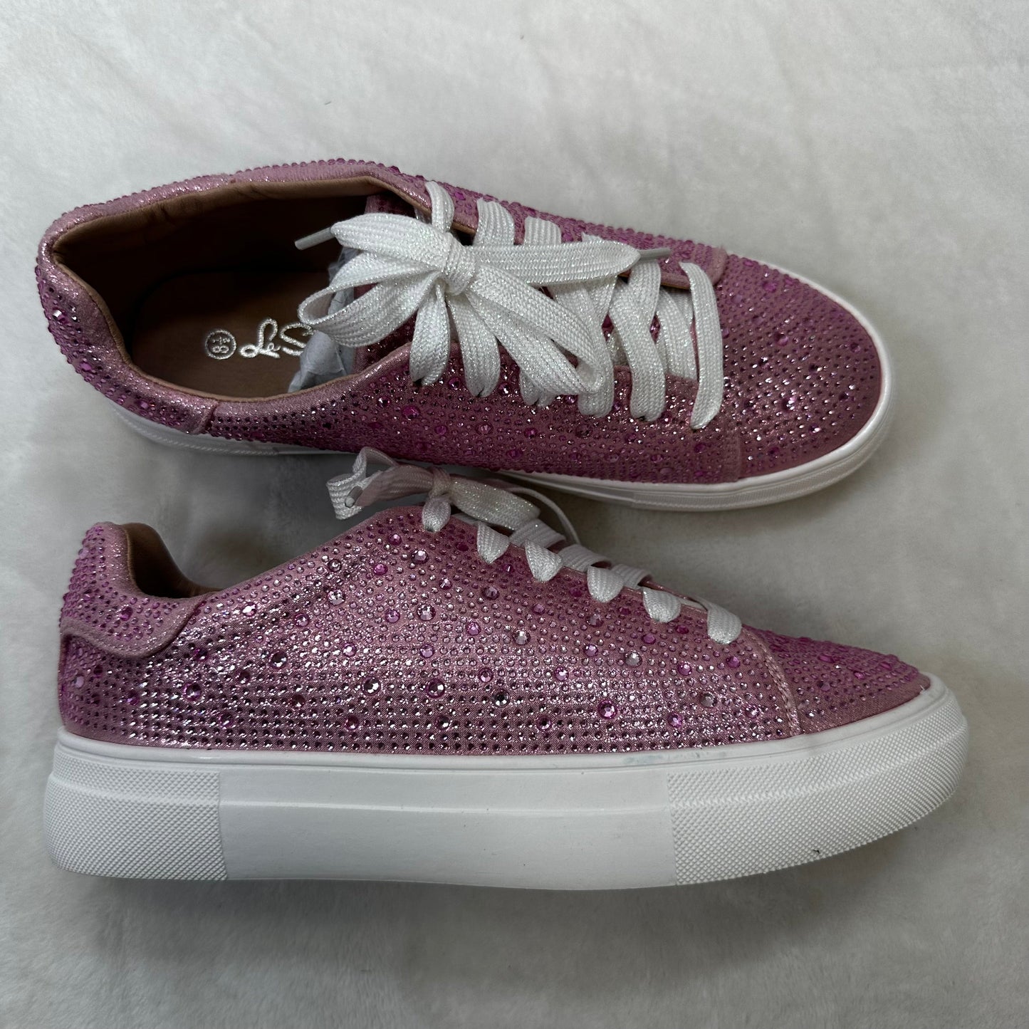 Shoes Sneakers By Clothes Mentor In Sparkles, Size: 8.5