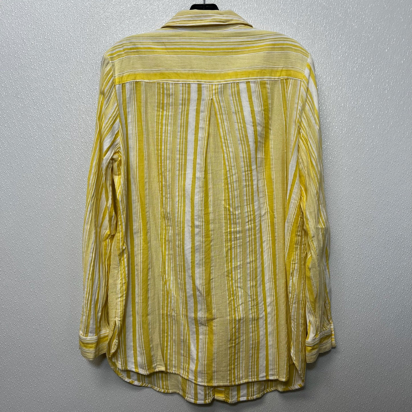 Blouse Long Sleeve By Susan Graver In Yellow, Size: L