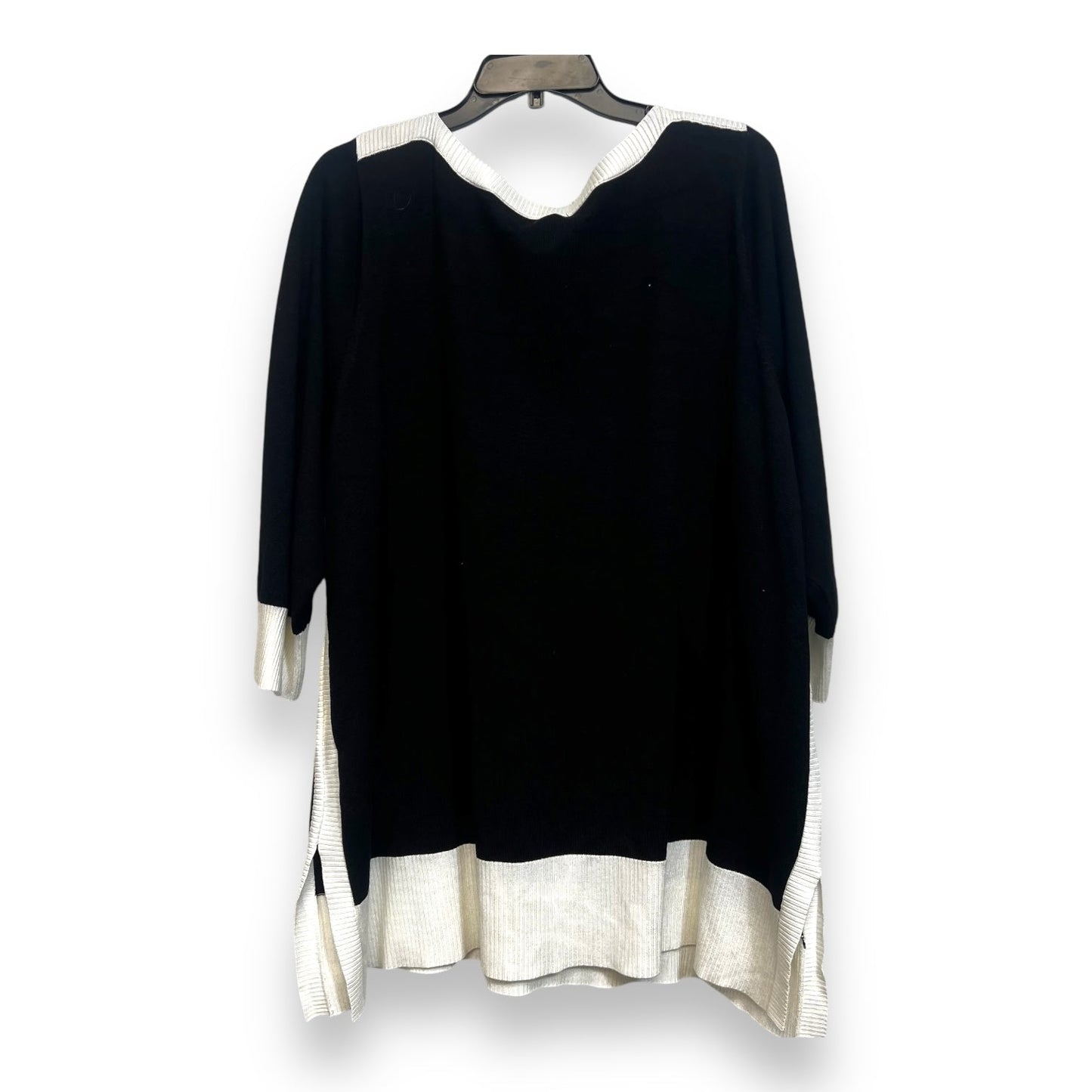 Sweater By Cable And Gauge In Black, Size: 3x