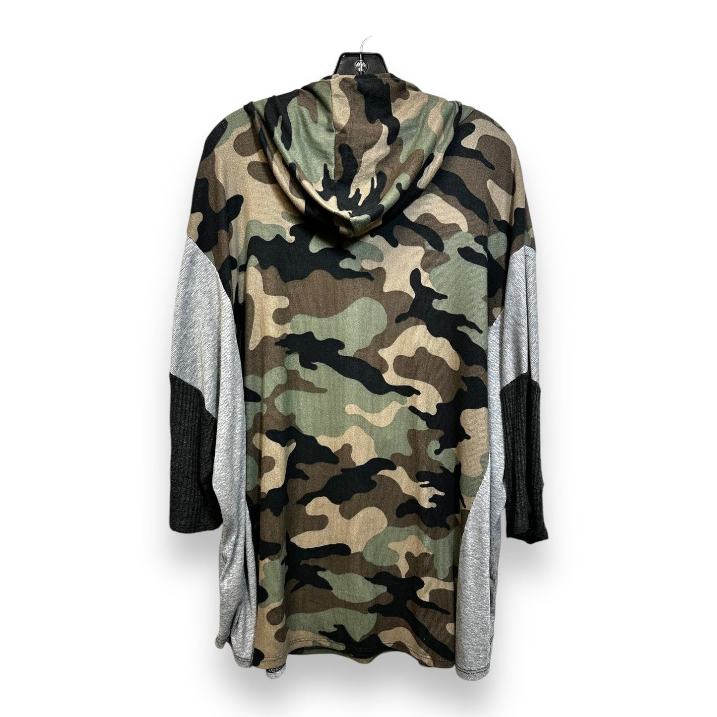 Top Short Sleeve By Honeyme In Camouflage Print, Size: Xxl