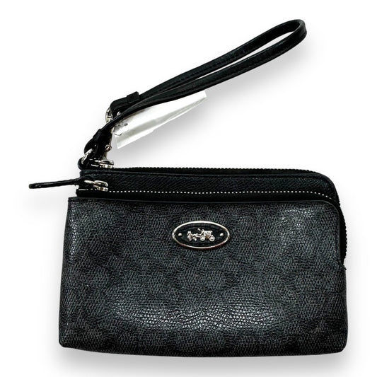 Wristlet By Coach, Size: Small