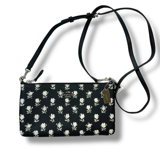 Wristlet Wallet crossbody Designer By Coach, Size: Small