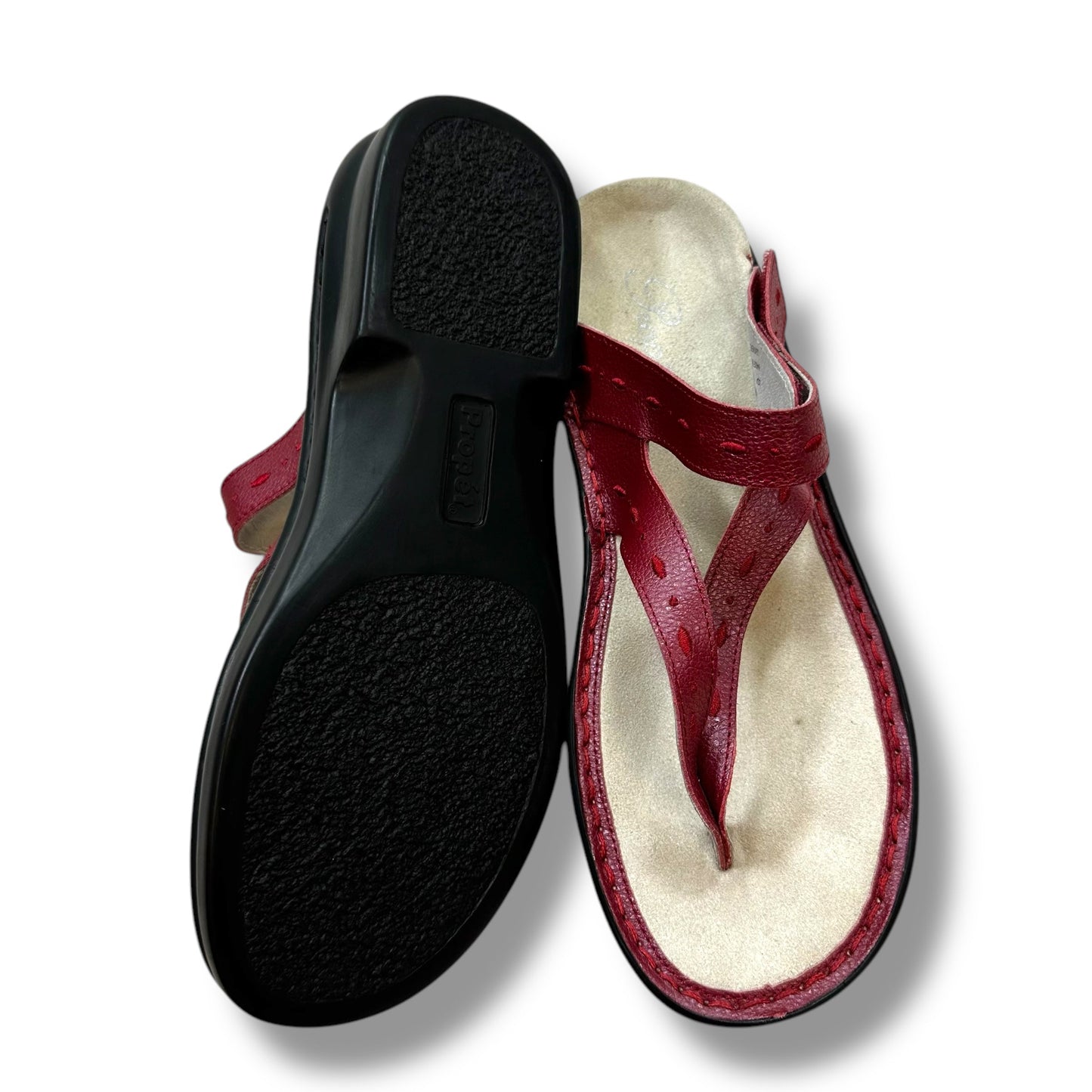 Sandals Flip Flops By Clothes Mentor In Red, Size: 6.5