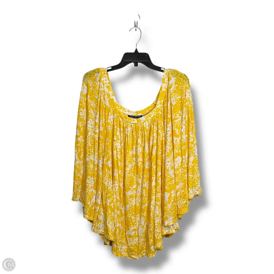 Poncho By Lane Bryant In Yellow, Size: 3x