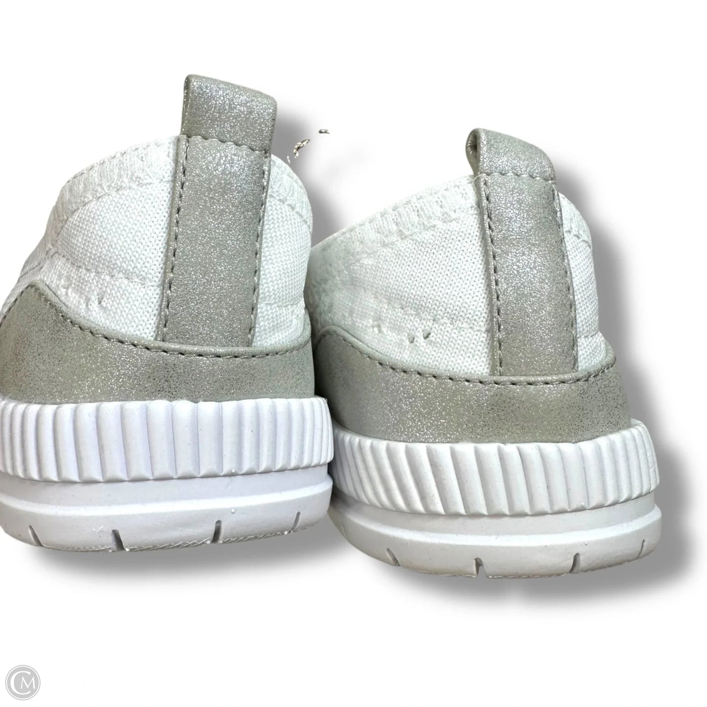 Shoes Flats By Easy Spirit In White, Size: 8 wide