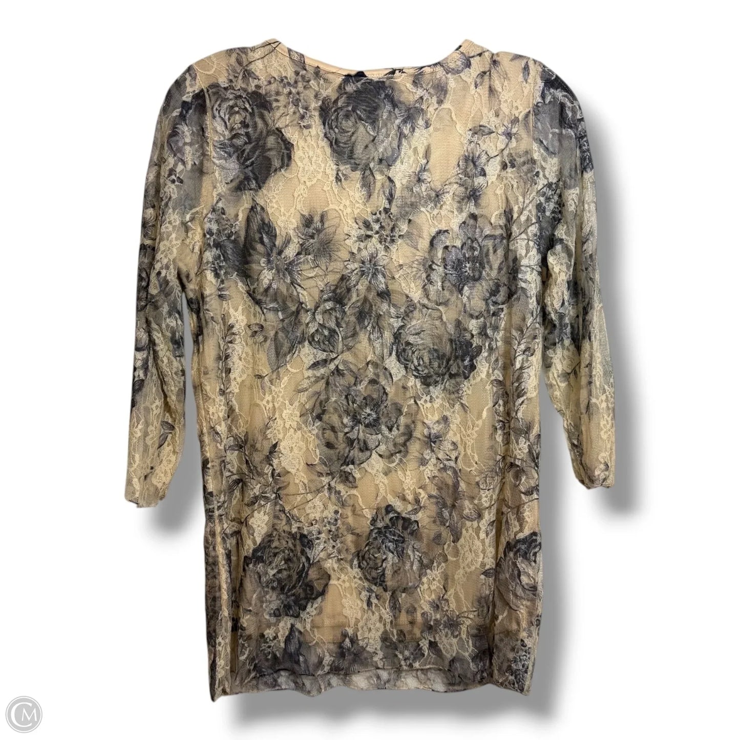 Top Short Sleeve By Clothes Mentor In Ivory, Size: M