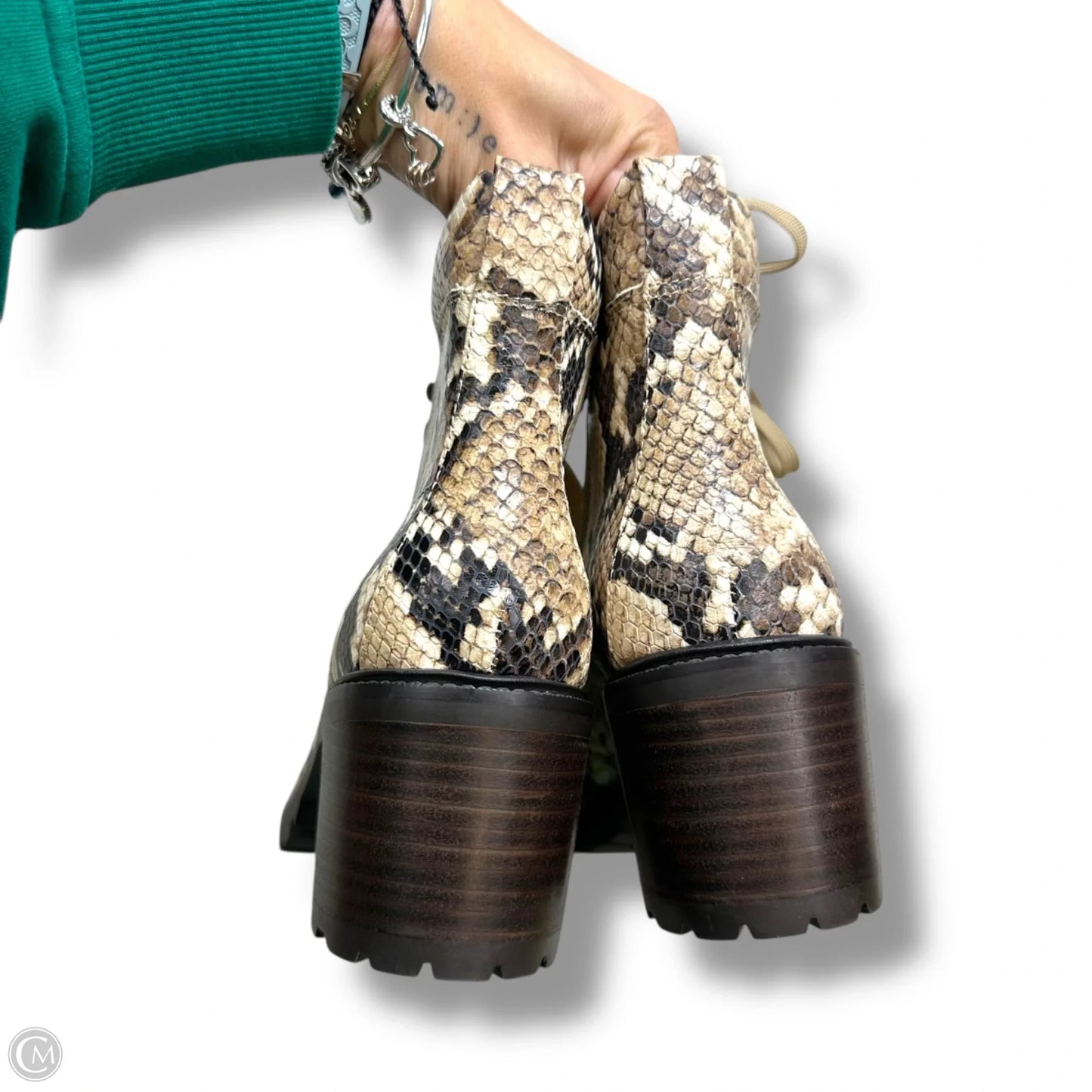 Boots Ankle Flats By Vince Camuto In Snakeskin Print, Size: 8.5
