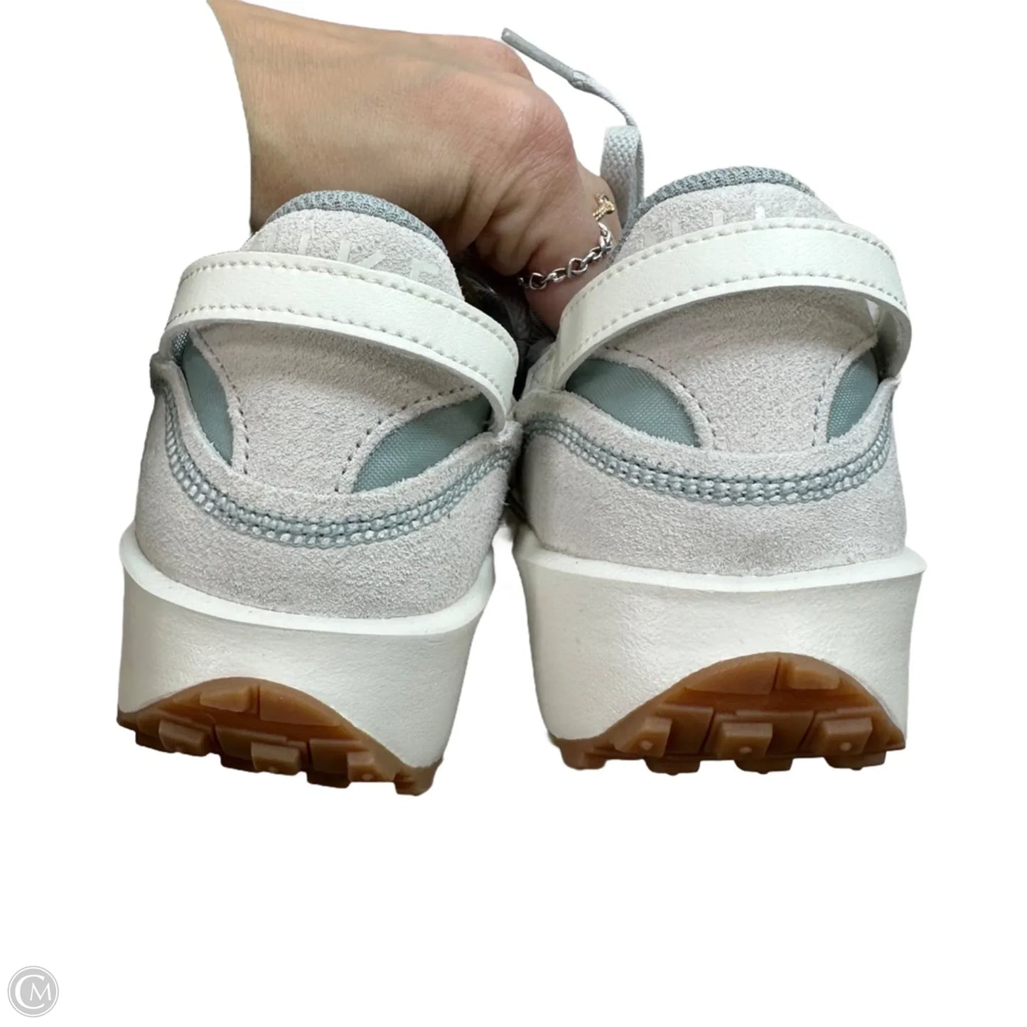 Shoes Sneakers By Nike In Green, Size: 8