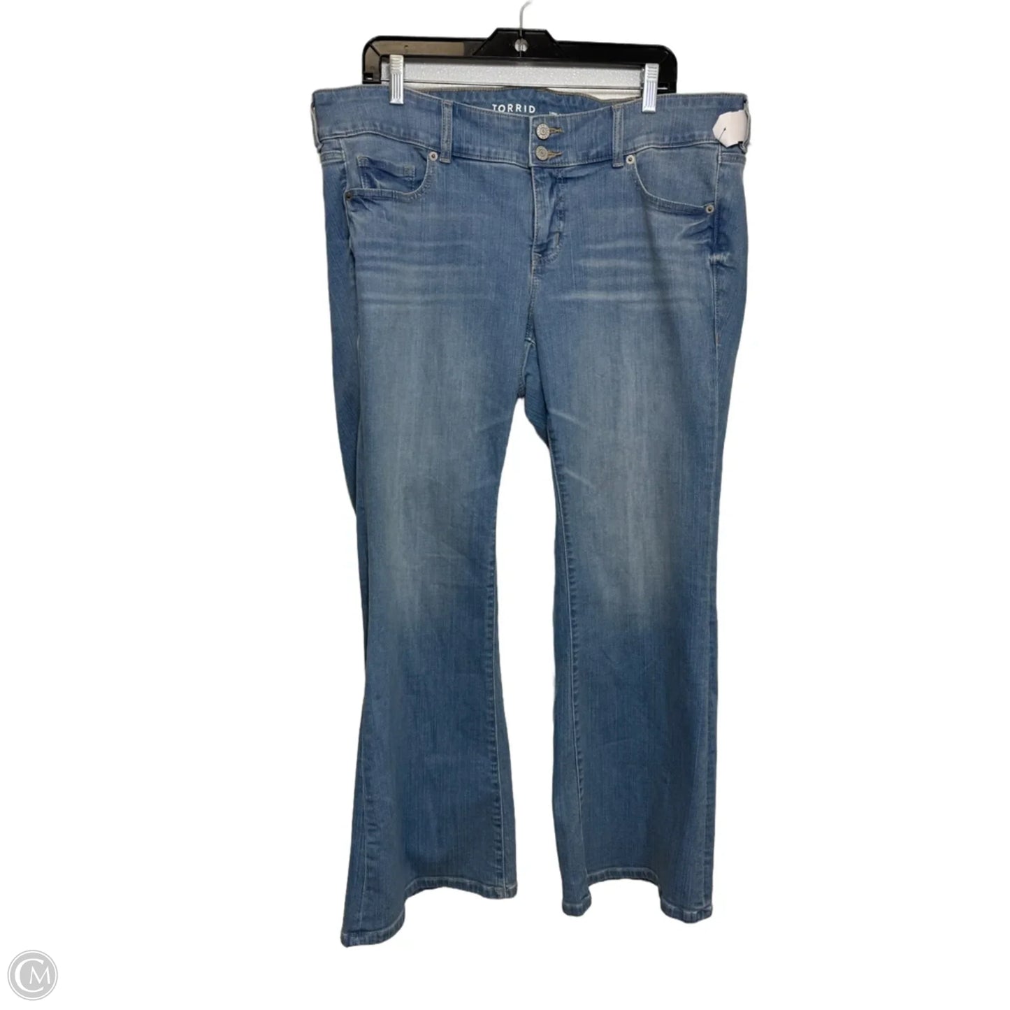 Jeans Flared By Torrid In Blue Denim, Size: 16