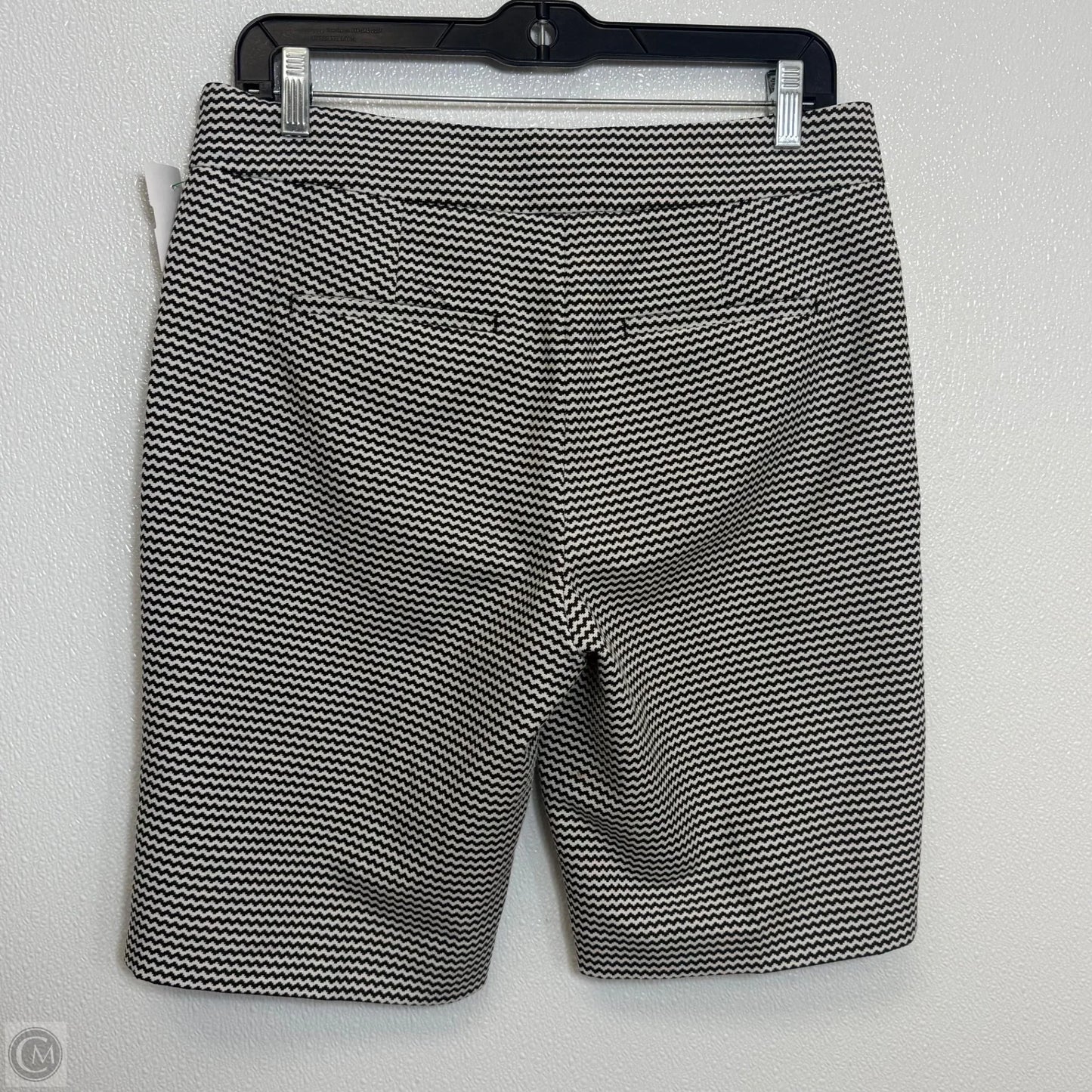 Shorts By Ann Taylor In Black & White, Size: 6