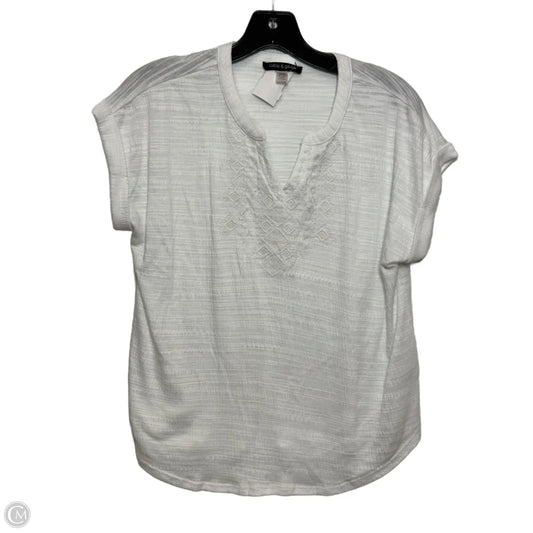 Top Short Sleeve By Cable And Gauge In White, Size: M