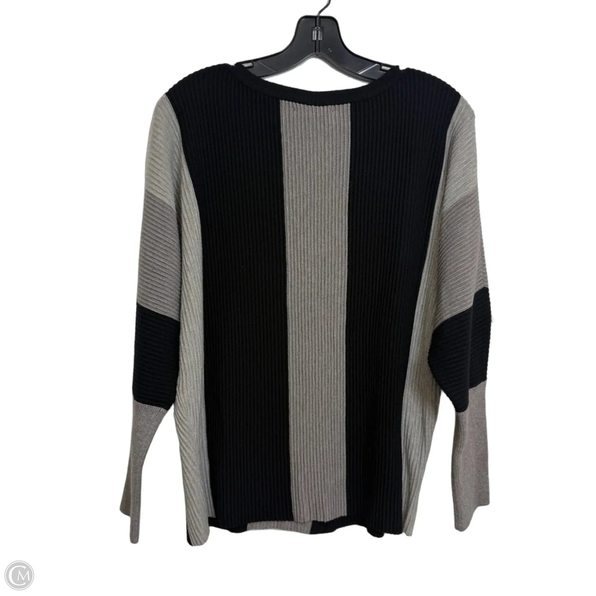 Sweater By Joseph A. In Grey, Size: L