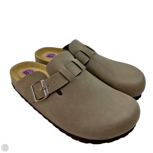 Shoes Flats By Cushionaire In Tan, Size: 8.5
