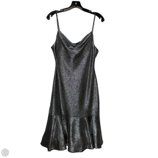 Dress Party Short By Clothes Mentor In Silver, Size: 10